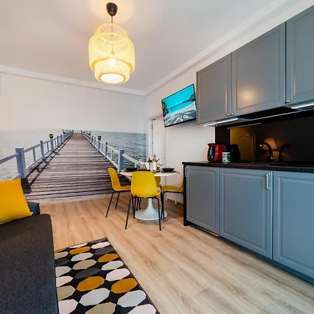 Summer Waves Mamaia Nord *