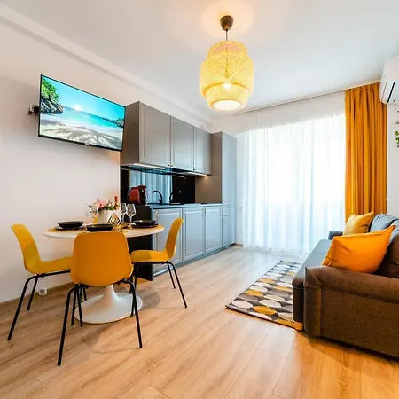 Apartment Summer Waves Mamaia Nord